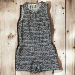 Ann Taylor Loft Lounge Sleeveless Romper‎ Size XS Black White Linen Blend